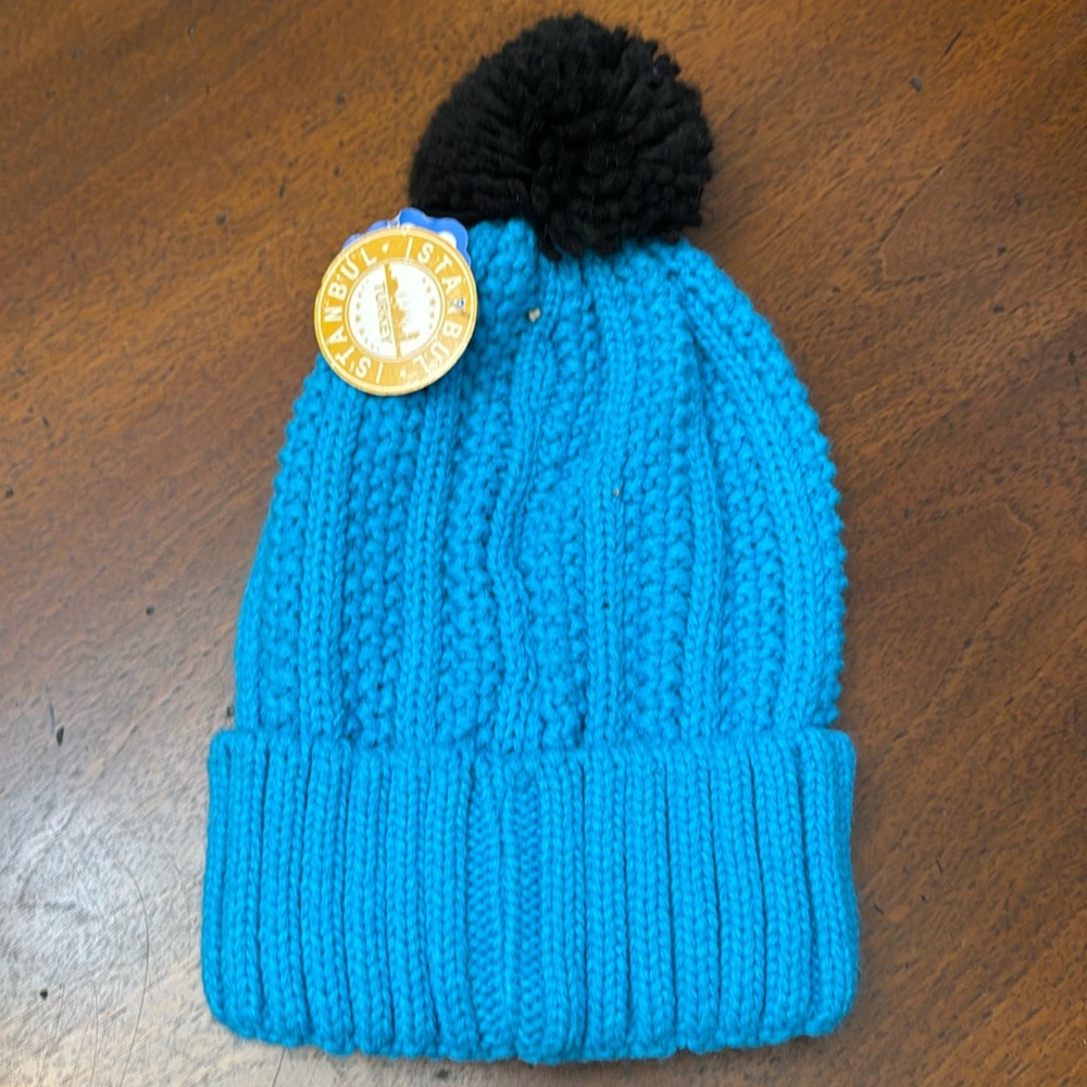 Knit ball beanie blue new with tags winter accessories hat beanie knitted